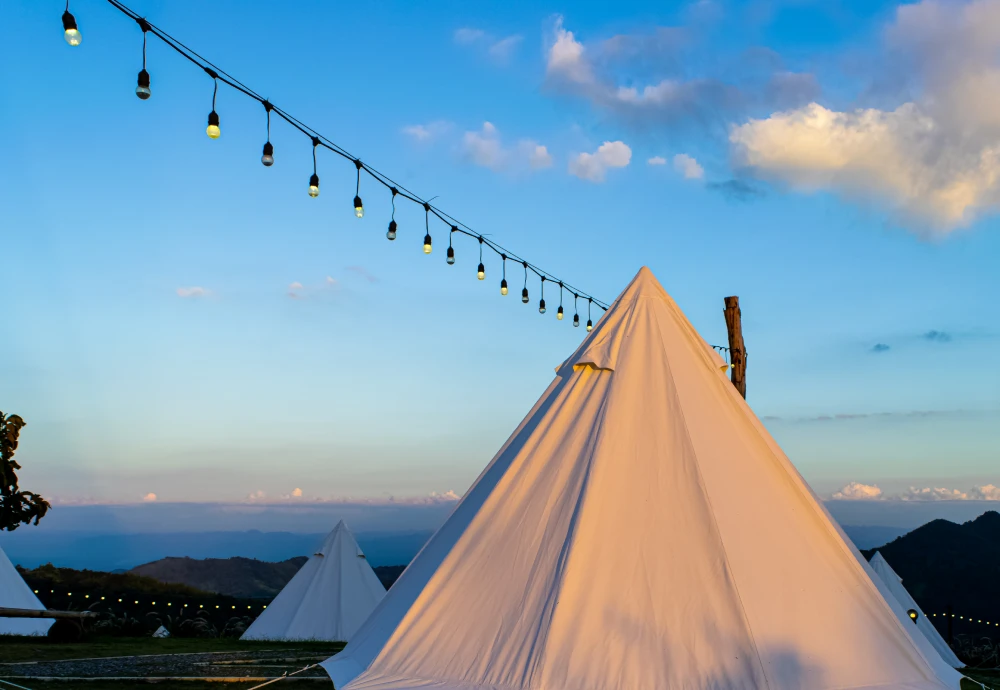 pyramid meditation tent